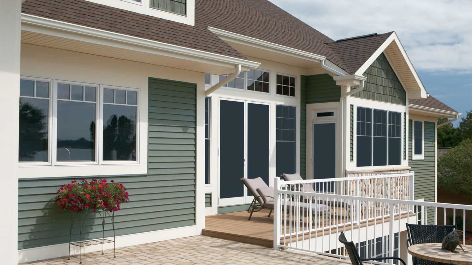Aluminum Siding vs Vinyl Siding Which is Better for Your House?